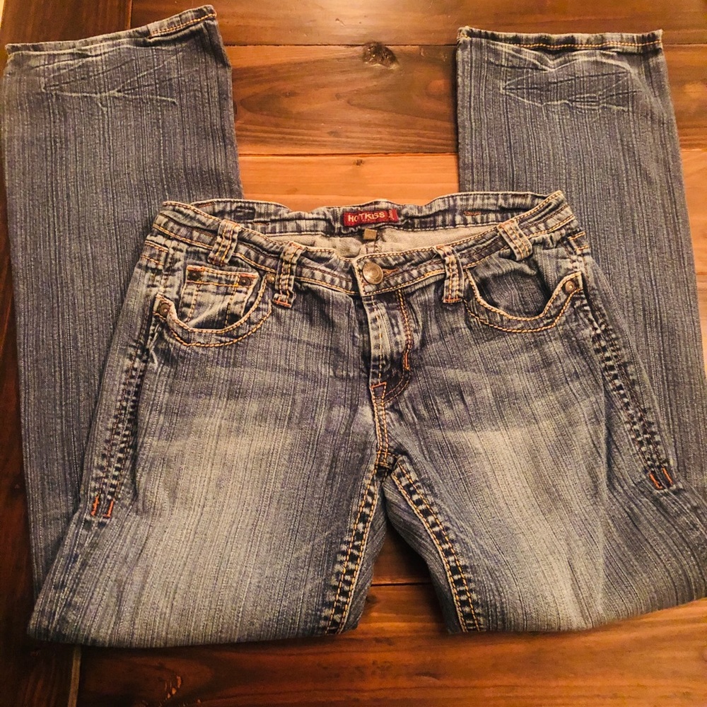 Stylish Hot KISS low rise straight leg jeans
